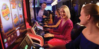 Super Sic Bo live dealer broadcast on ini777 login mobile Super Sic Bo live dealer broadcast on ini777 login mobile